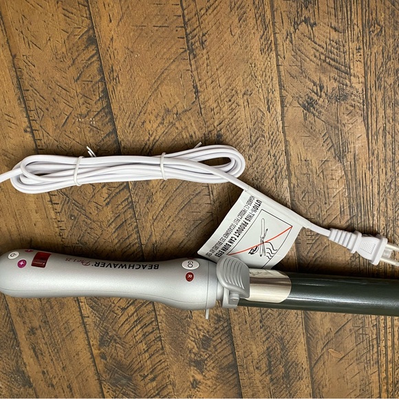 Sheglam Automatic Hair Silver and Orange Curling Iron - Picture 6 of 7
